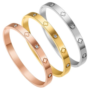 Clover Rhinestone Bangle
